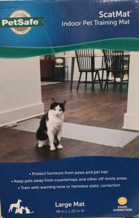 Petsafe 729849170773 Scatmat Indoor Pet Training Mat 48 In L X 20in W A4 Petsafe 729849170773 Scatmat Indoor Pet Training Mat 48 In L X 20in W A4