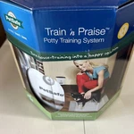 Petsafe Praise Dog Treat Dispenser - Remote Training System Nib. Fixed Price $19.99.
