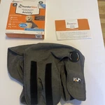 Thundershirt Dog Anxiety Jacket Solid Gray Classic New Damaged Box HGS-T01. Fixed Price $10.91.